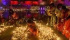 300.000 lámparas iluminaron esta ciudad sagrada en India