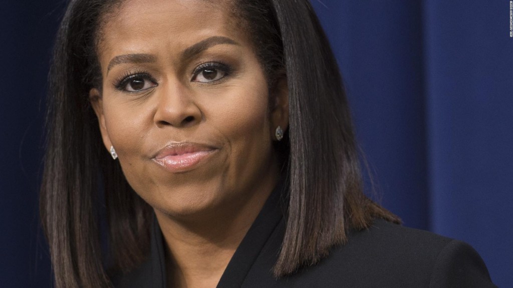 Michelle Obama revela detalles personales en su libro de memorias