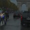 Una protesta en topless apura la caravana de Trump en París, hay 3 detenidas