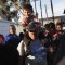 Vea las dramáticas imágenes del rechazo a la caravana de migrantes