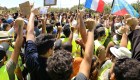 Los "chalecos amarillos" protestan contra el presidente Macron