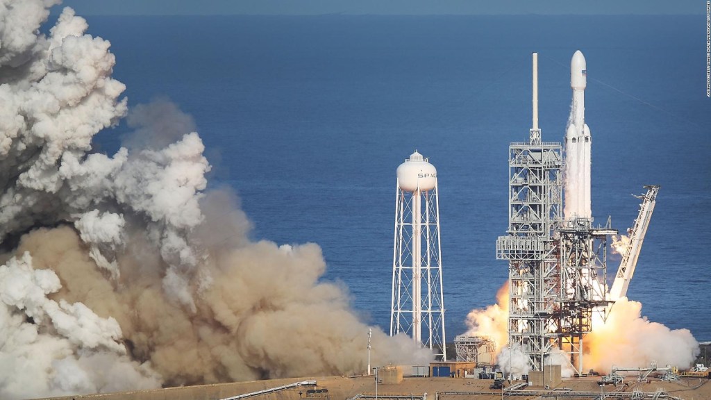 #CifraDelDía: 64 satélites serán lanzados por SpaceX