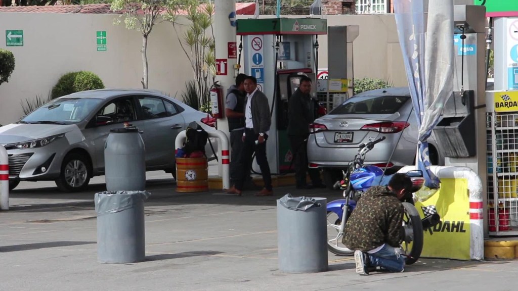 ¿Por qué falta la gasolina en México?