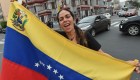 Perú pide a venezolanos renovar su residencia