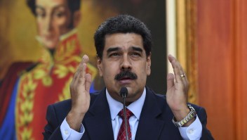 El presidente venezolano, Nicolás Maduro, durante una conferencia de prensa en Caracas, el 25 de enero de 2019. Crédito: YURI CORTEZ / AFP / Getty Images.