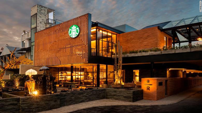 Esta nueva tienda de Starbucks está diseñada para turistas | CNN