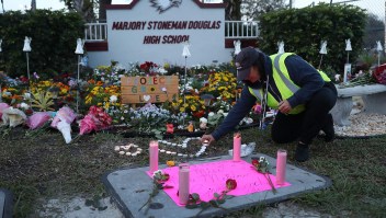 Parkland recuerda a sus muertos a un año del tiroteo