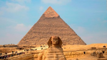 Una maratón alrededor de las pirámides de Guiza