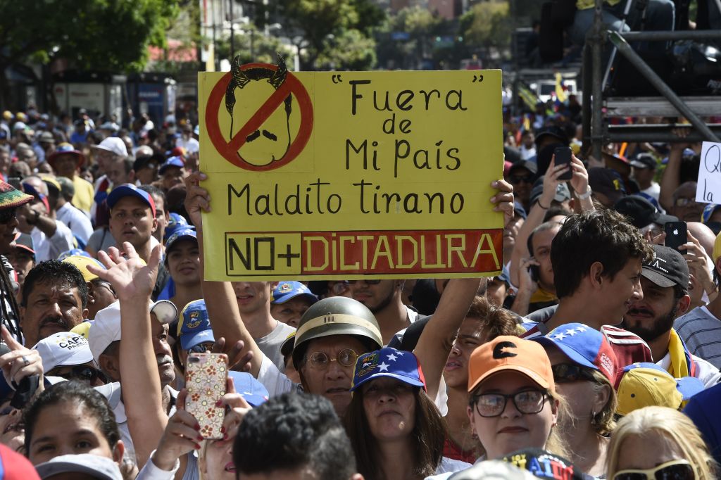 Minuto A Minuto: Oposición Y Oficialismo Marchan De Nuevo En Venezuela ...