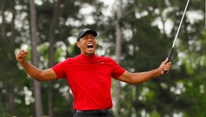 La victoria de Tiger Woods trajo buenas noticias para Nike