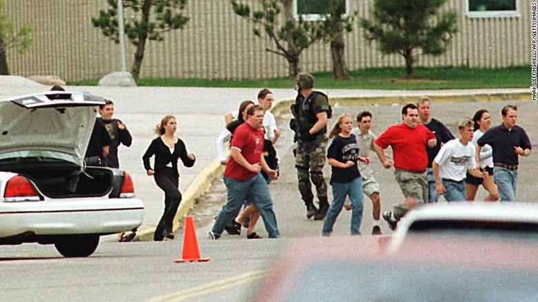 Los Peores Tiroteos En Escuelas En Estados Unidos De Sandy Hook A Uvalde