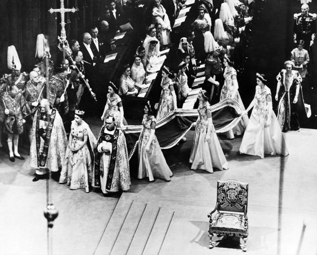La reine Elizabeth monte sur le trône en février 1952, à la suite du décès de son père.  AFP/Getty Images