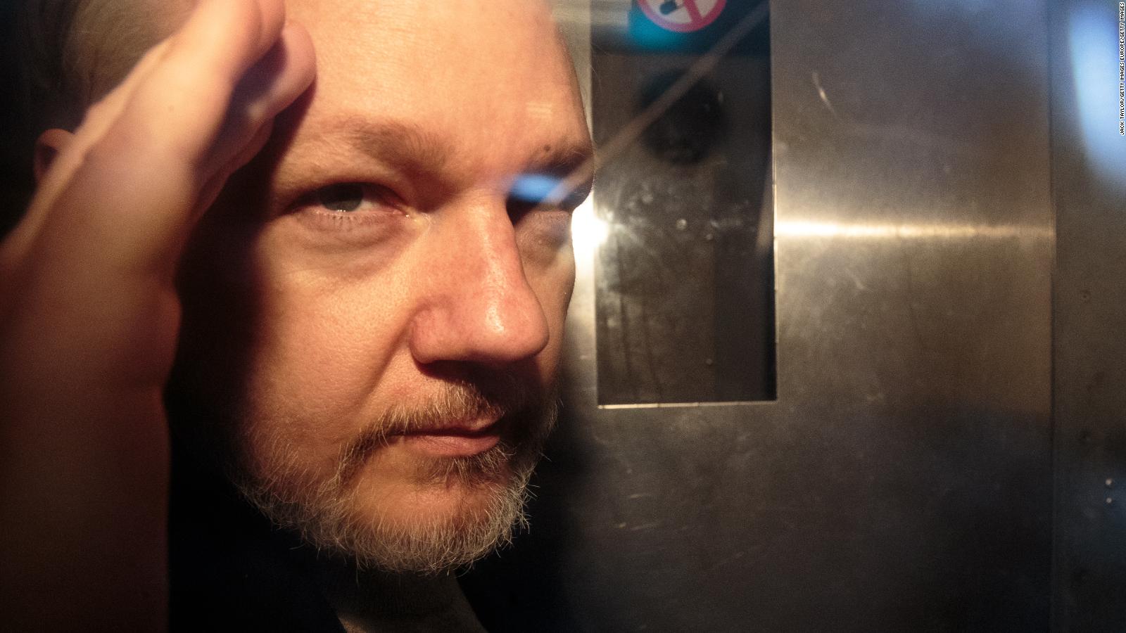 Suecia reabre investigación contra Julian Assange