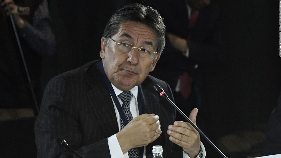 Renuncia Néstor Humberto Martínez a la fiscalía de Colombia