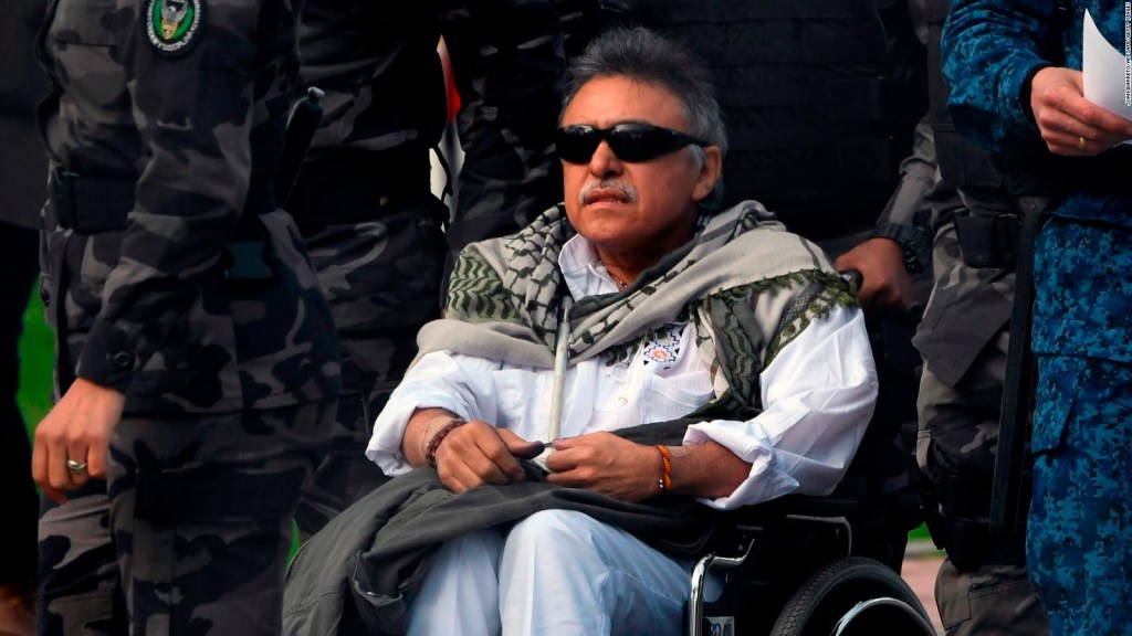 Jesús Santrich es llevado a la Fiscalía