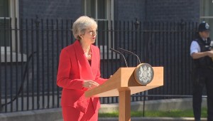 May renuncia a su cargo como primera ministra británica
