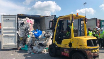 Malasia hará devolución de basura plástica