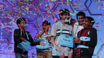Ocho estudiantes ganan Concurso Nacional de Scripps Spelling Bee en EE.UU.