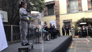 Polémica por "Uniforme Neutro" en capital mexicana