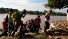 Piden suspender la política de devolver a solicitantes de asilo a México