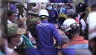 Buscan más sobrevivientes tras colapso de edificio en Camboya