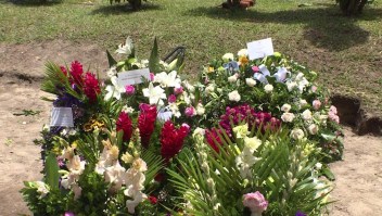 Oscar y Valeria fueron sepultados juntos en El Salvador