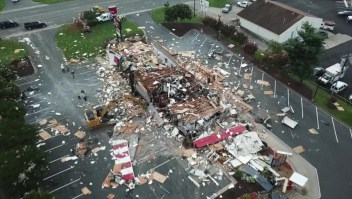 Una explosión dejó en escombros este restaurante