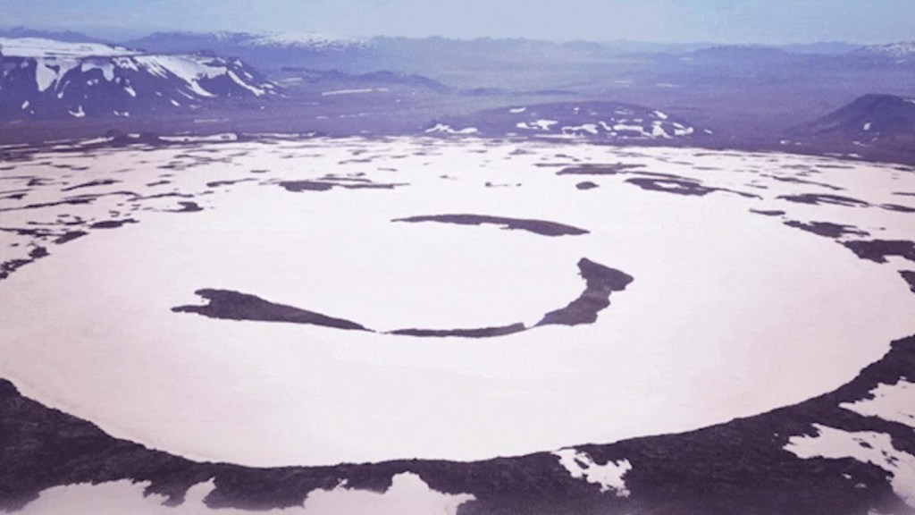 Un glaciar en Islandia se convierte en hielo muerto