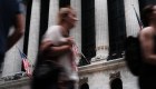 Presidentes financieros de compañías de EE.UU. prevén una recesión