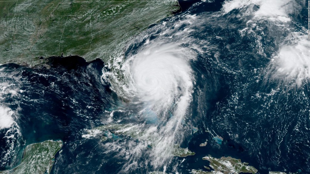 ¿Por qué se les pone nombre a los huracanes?