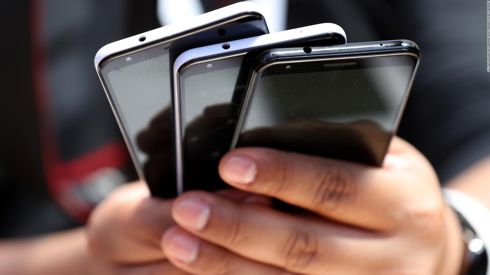 Buscas un nuevo móvil? Conoce los mejores teléfonos celulares del mercado |  Video | CNN