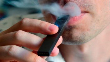 Dr. Huerta: Estos aparatos liberan nicotina directo a los pulmones