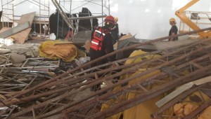 Derrumbe en Ezeiza: hubo un muerto y 13 heridos