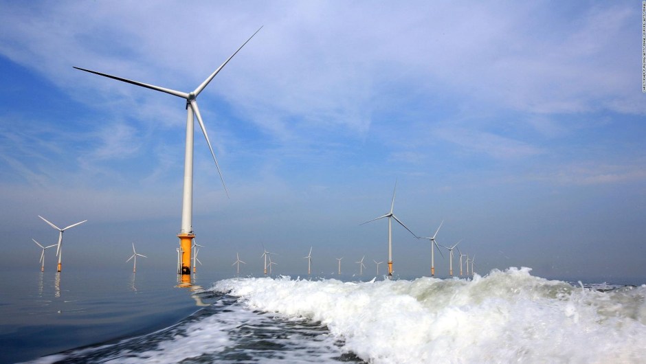 This is how the largest wind farm in the sea is built