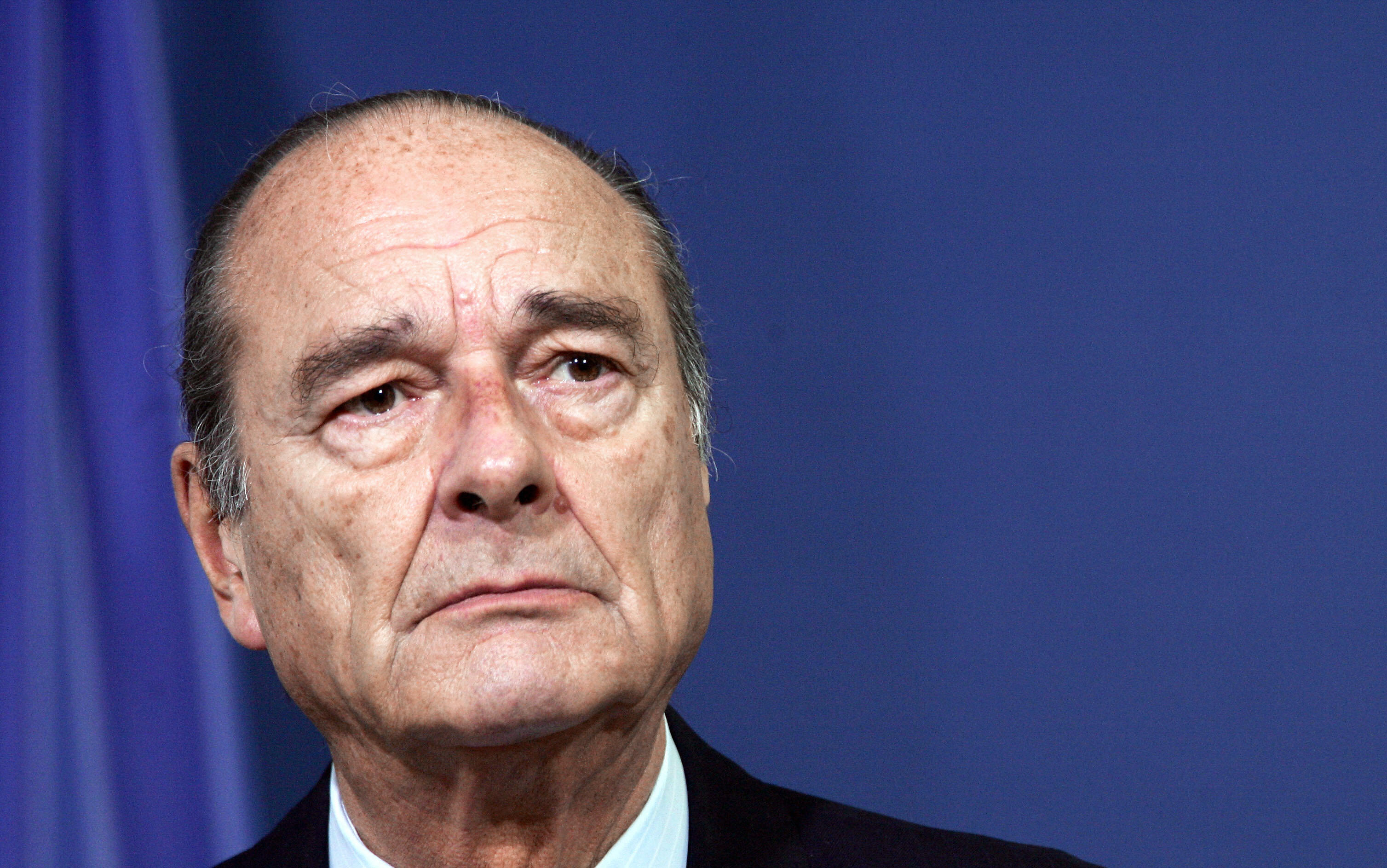 Bayonne, FRANCE: French President Jacques Chirac delivers a speech, 03 April 2007 in the southern town of Bayonne, during his last visit to French Army's Special Forces Regiment. AFP PHOTO PATRICK KOVARIK (Photo credit should read PATRICK KOVARIK/AFP/Getty Images)