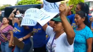 Mujeres protestan por apelación de la Fiscalía en caso Evelyn