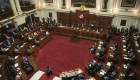 Ciudadanos en Perú culpan al Congreso de la crisis política