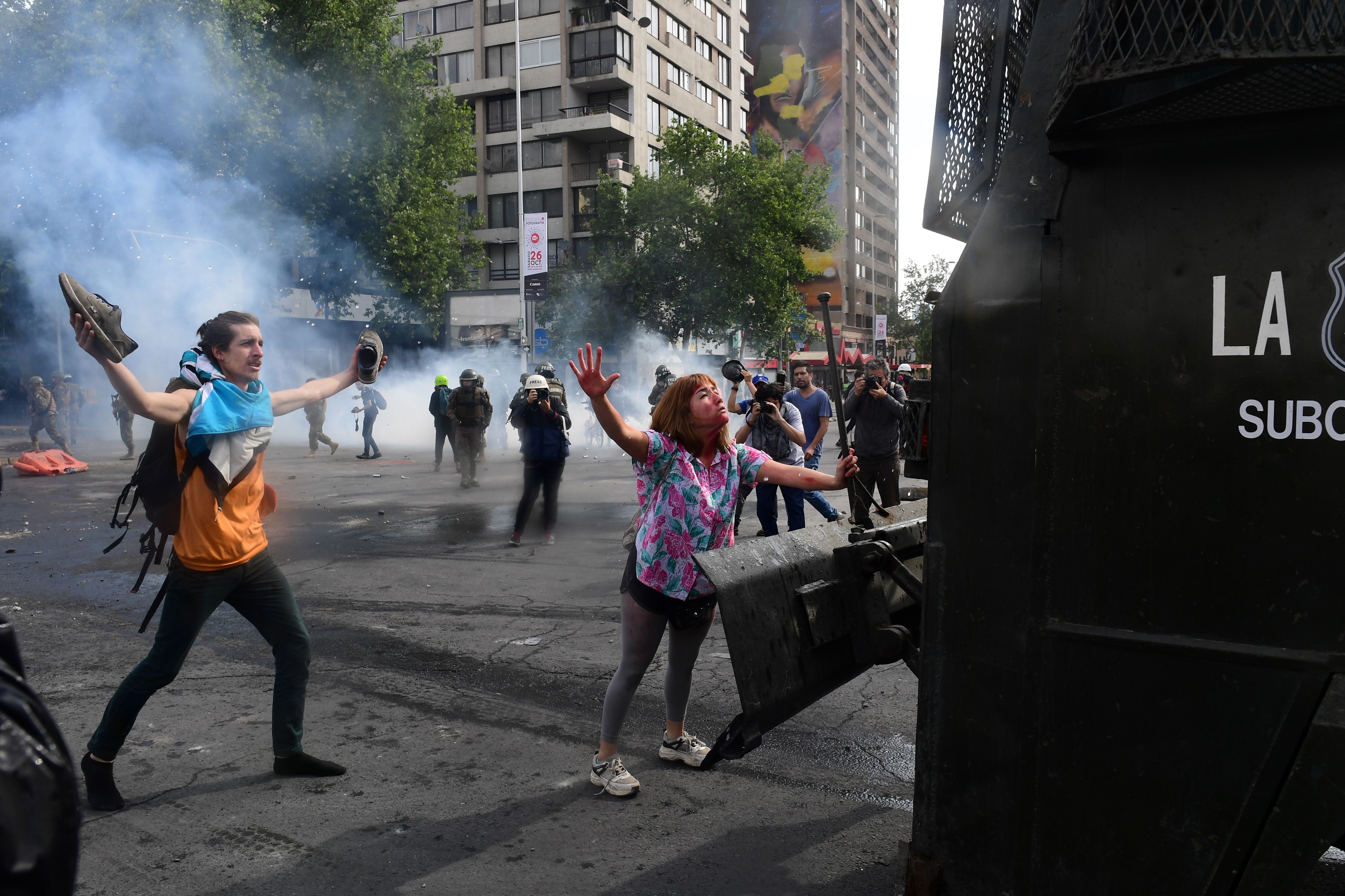 FOTOS Impactantes imágenes de las protestas y disturbios en Chile