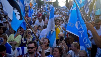 Uruguayos regresan a las urnas para elegir presidente