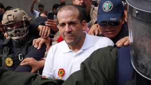 Luis Fernando Camacho recibirá tratamiento médico en la cárcel