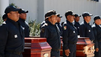 Policías de San Vicente Coatlán.