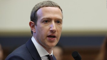 Breves económicas: Facebook choca con la justicia
