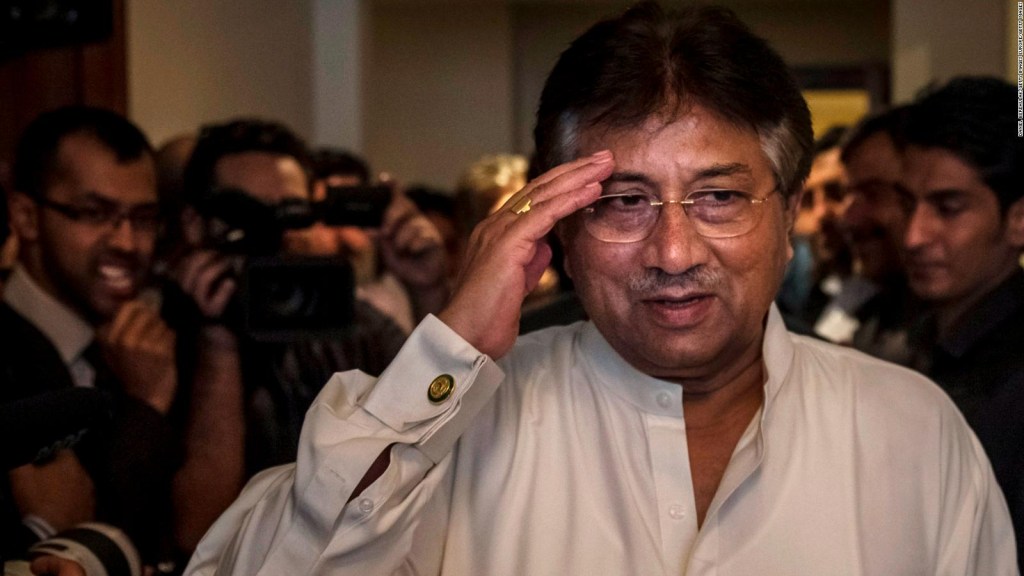 Condenan a la pena de muerte a expresidente de Pakistán