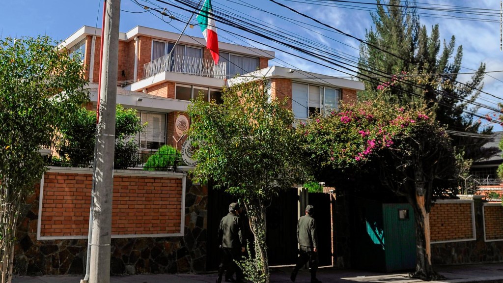 Crece la tensión entre México y Bolivia