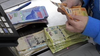 Argentina: aumentan salario para trabajadores privados