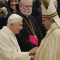 Benedicto XVI termina con la polémica sobre el celibato