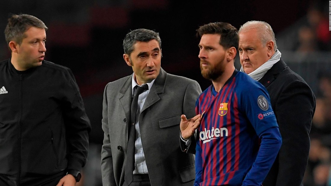 Cariñosa despedida de Messi hacia Valverde