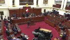 El Congreso de Perú, dividido