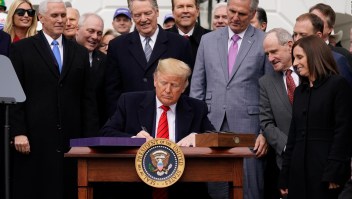 El presidente Trump firma el T-MEC