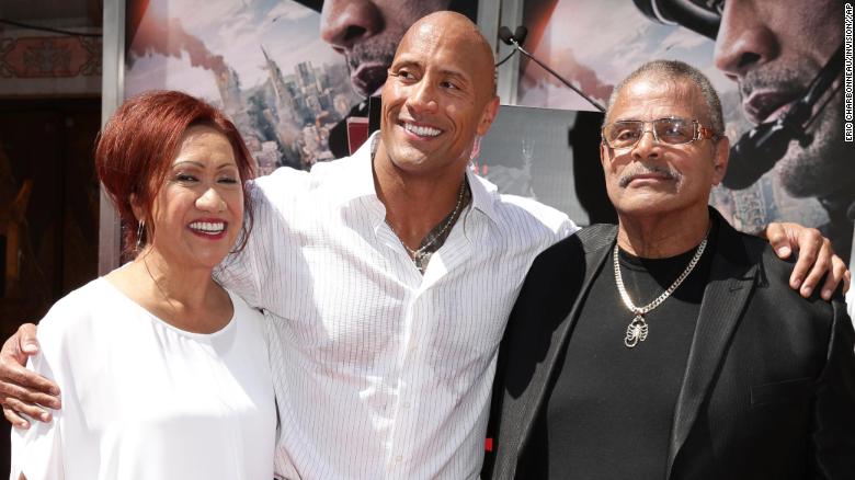 El luchador Rocky Johnson, padre de The Rock, muere a los 75 años | CNN